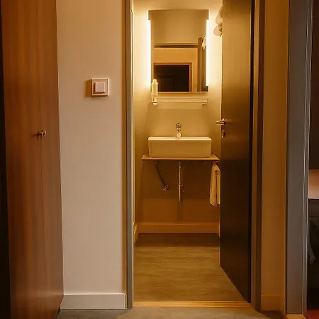 Falconi 4* Kolín
