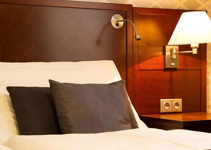 ゲストハウス Falconi 3*