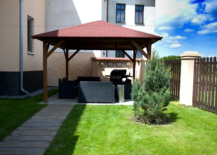 ゲストハウス Falconi 3*