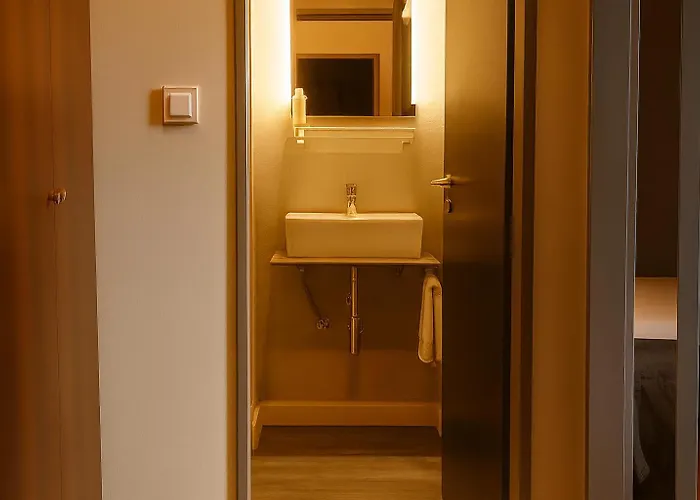 Falconi コリーン