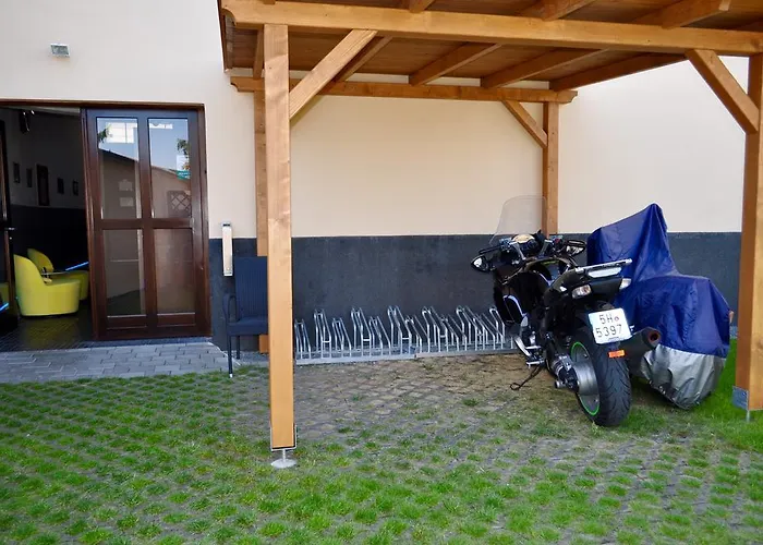 Falconi ゲストハウス